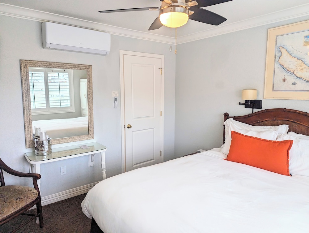 Capitola Hotel - photo 17