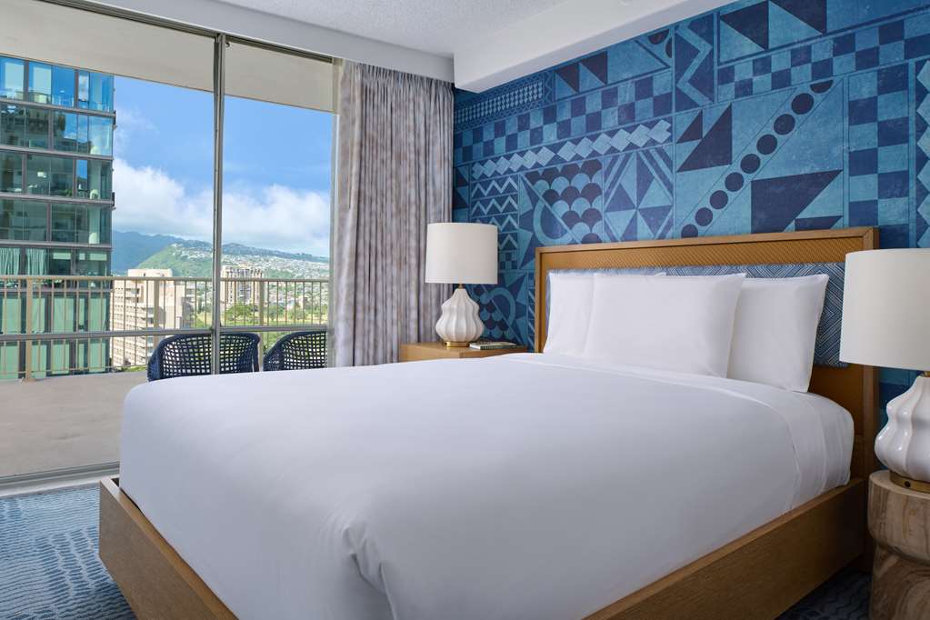 Outrigger Waikiki Paradise Hotel - photo 91