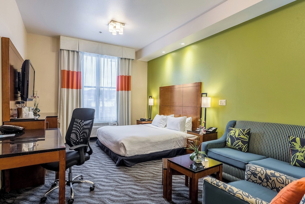 Fairfield Inn & Suites Alamogordo - photo 6