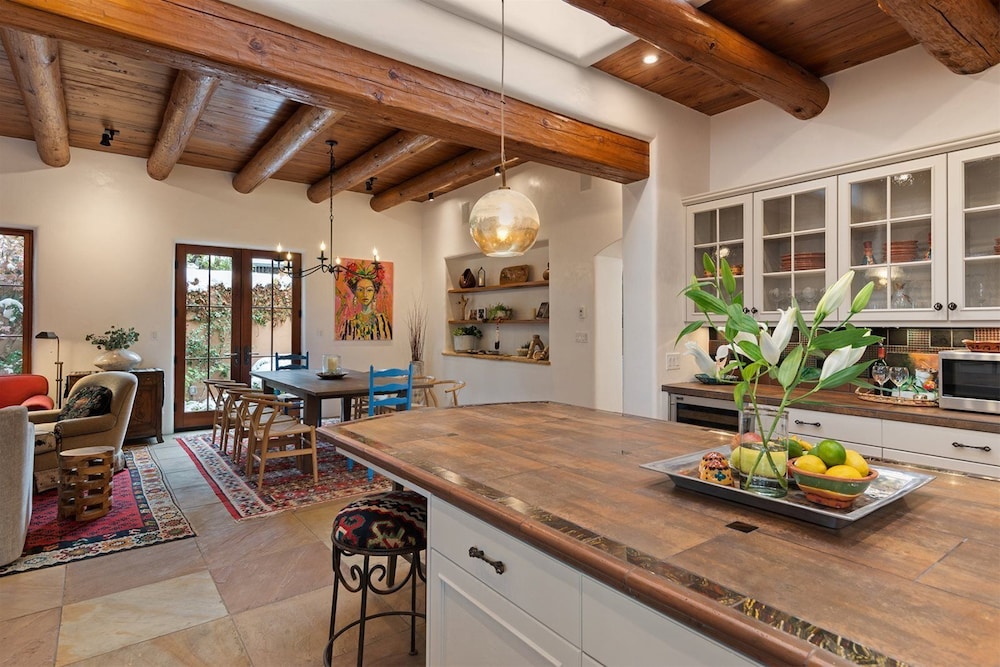 La Joya Spacious and Historic Downtown Jewel - photo 29