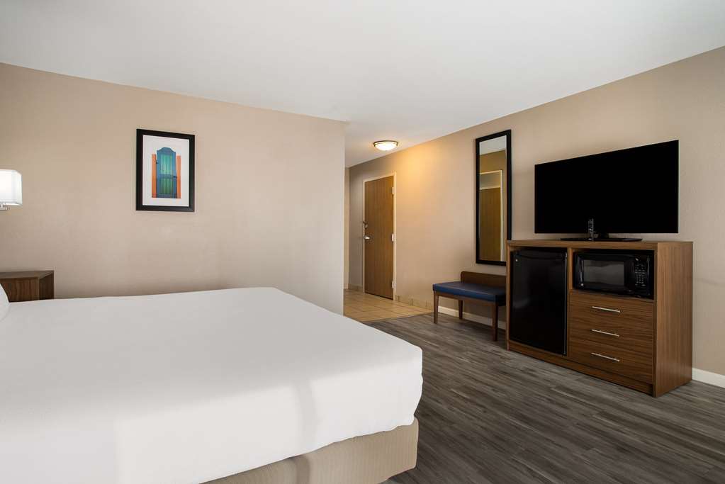 Best Western Gallup West - photo 21