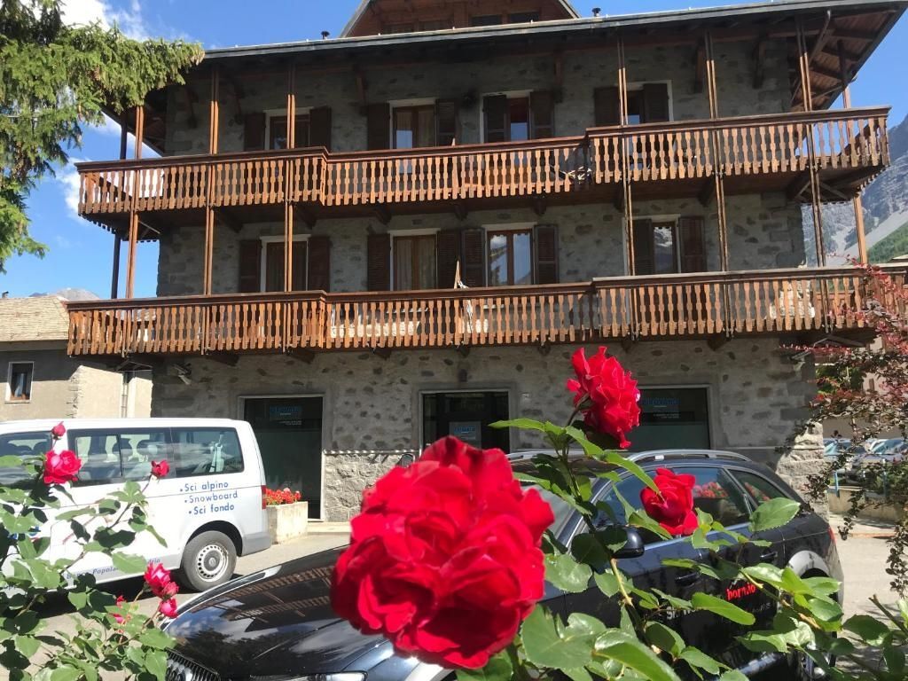 Chalet Felse — 4-Star Luxury Hotel in Bormio, Italy
