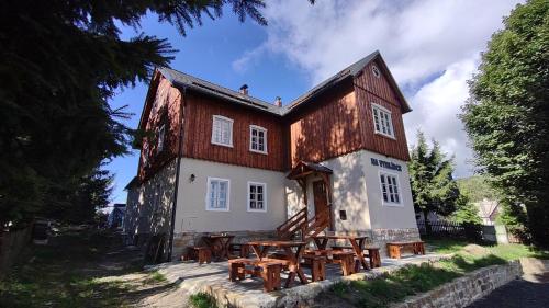 Na Vyhlídce - last minute hotel in Unknown City