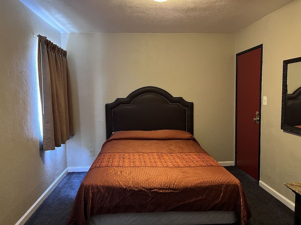 Miller Hotel — hotel in Bell Gardens