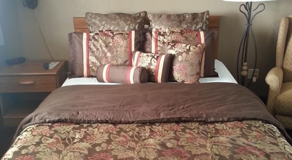 Raine Motel - photo 7