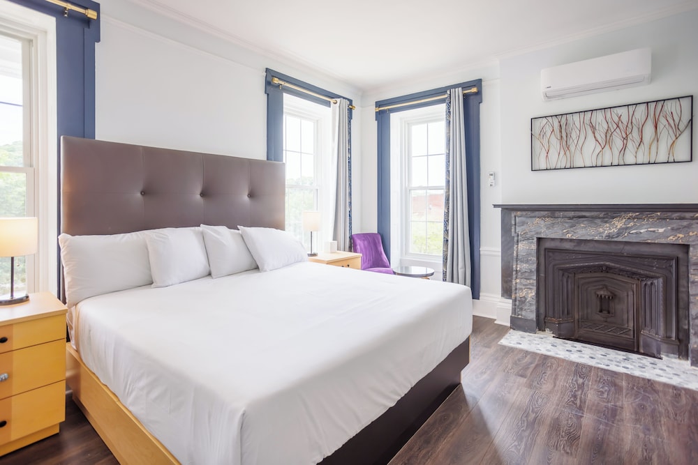 Hotel Callista - photo 33