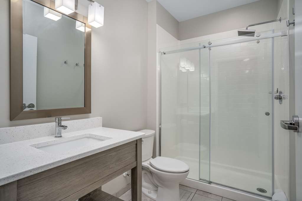 Lighthouse Suites Best Western Signature Collection - photo 26