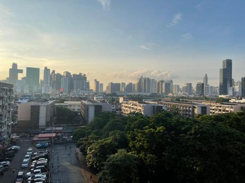 Apartment A4 Dindaeng