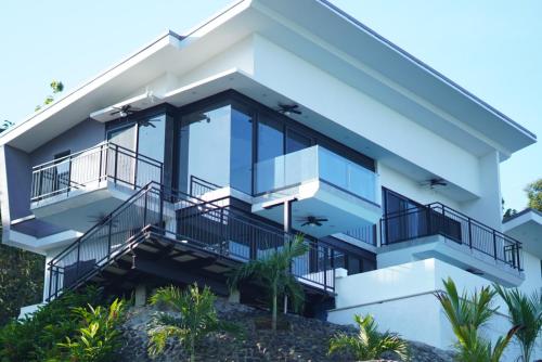 Vida Palace in Jaco, Costa Rica