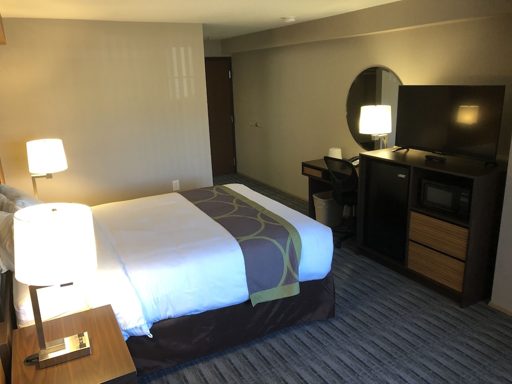 Super 8 Lynnwood - photo 8