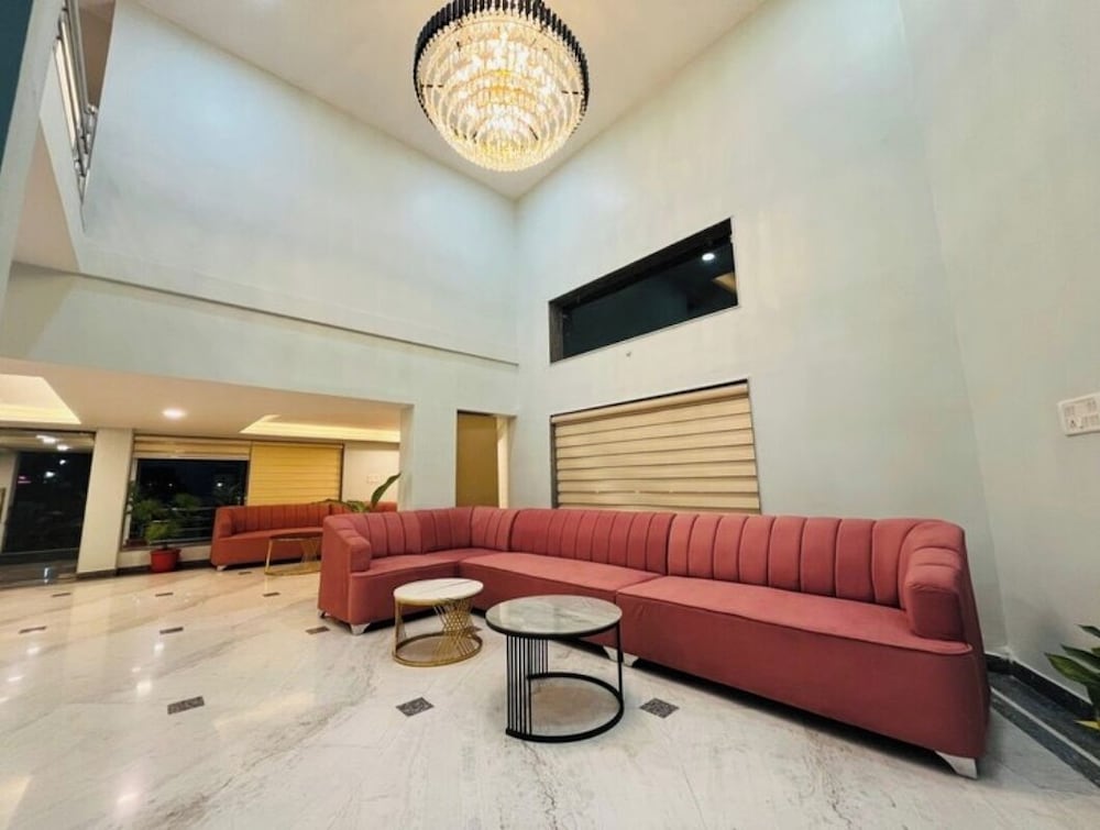Hotel The Grand Agastya — Singrauli