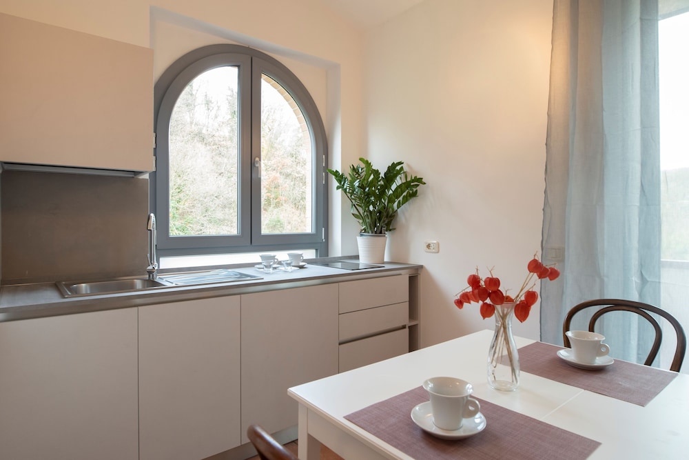 Pianpieve Nature & Relax Apartments — 4-Star Luxury Hotel in Assisi, Italy