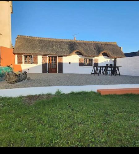 Chaumiere Cotiere Plage A 500m A Deux Pas Du Gr34 — Plerin