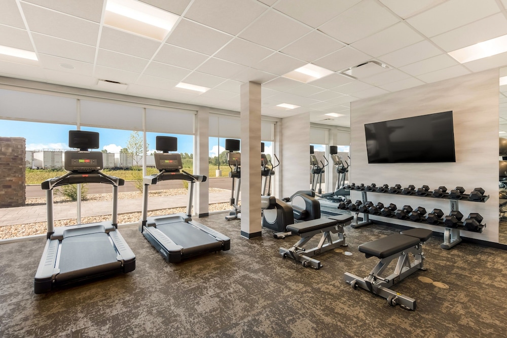 Fairfield Inn & Suites by Marriott Columbus Canal Winchester - photo 15