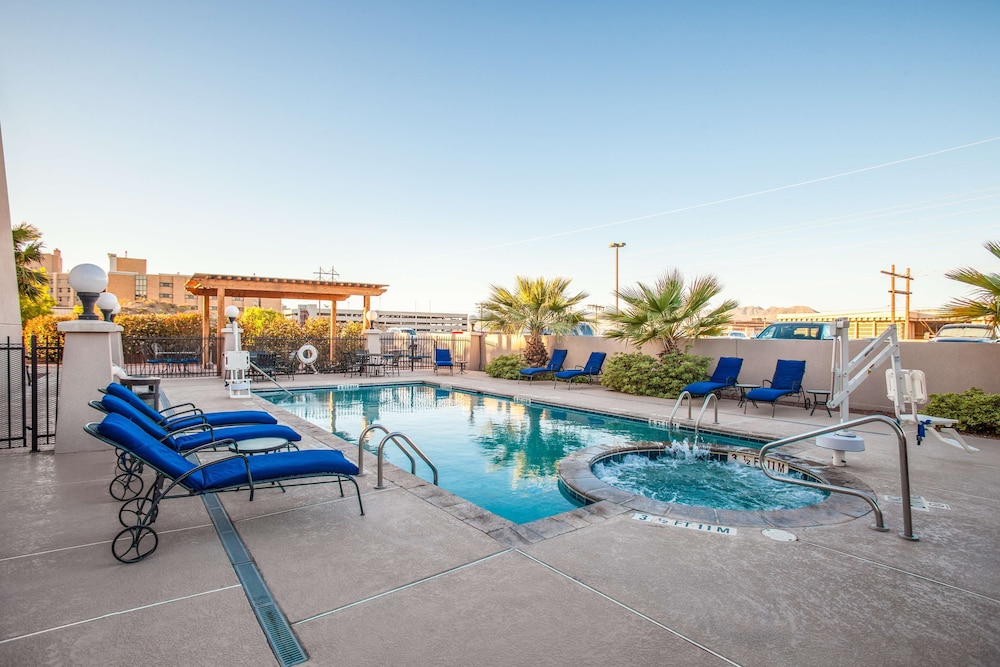 Hilton Garden Inn El Paso University - photo 20