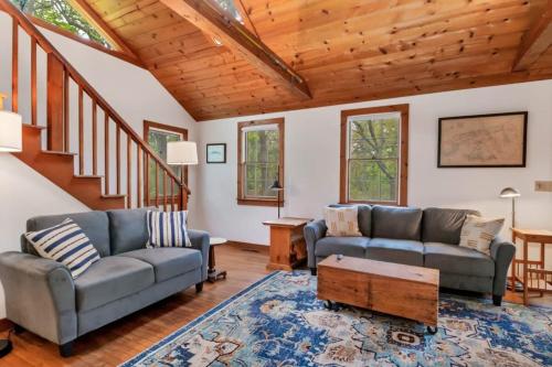 Enjoy Brewster With Years Of Family Charm — hotel in Brewster