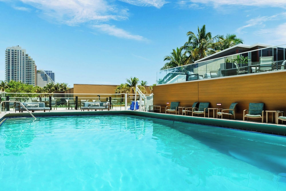 Courtyard by Marriott Oceanside Fort Lauderdale Beach - photo 40