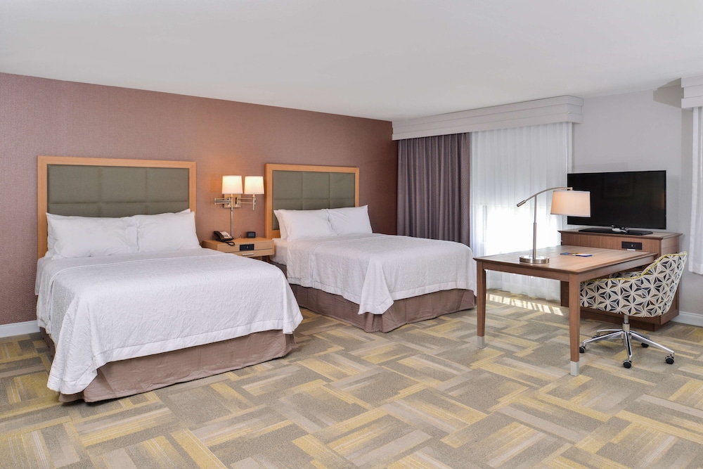 Hampton Inn & Suites Altoona Des Moines - photo 34