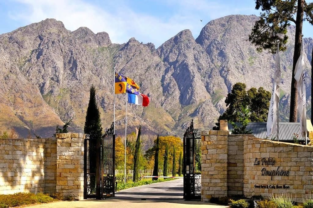 La Petite Dauphine — 5-Star Luxury Hotel in Cape Town, South Africa