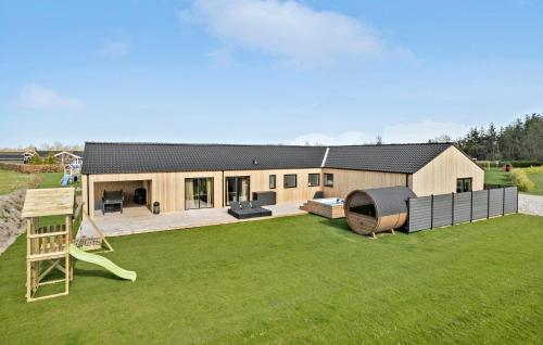 Cozy Home In Hadsund With Sauna — 5-Star Luxury Hotel in Hadsund, Denmark