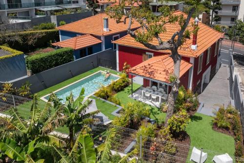 Quintinha Estrelícia Pool and Garden in Funchal, Portugal