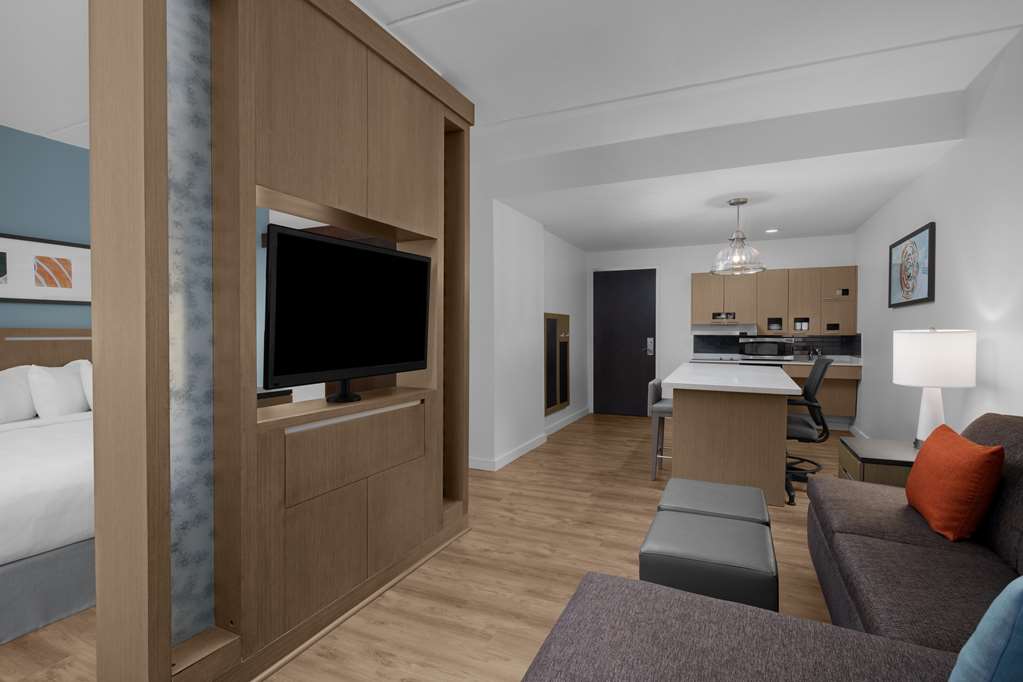 Hyatt House Raleigh North Hills - photo 5