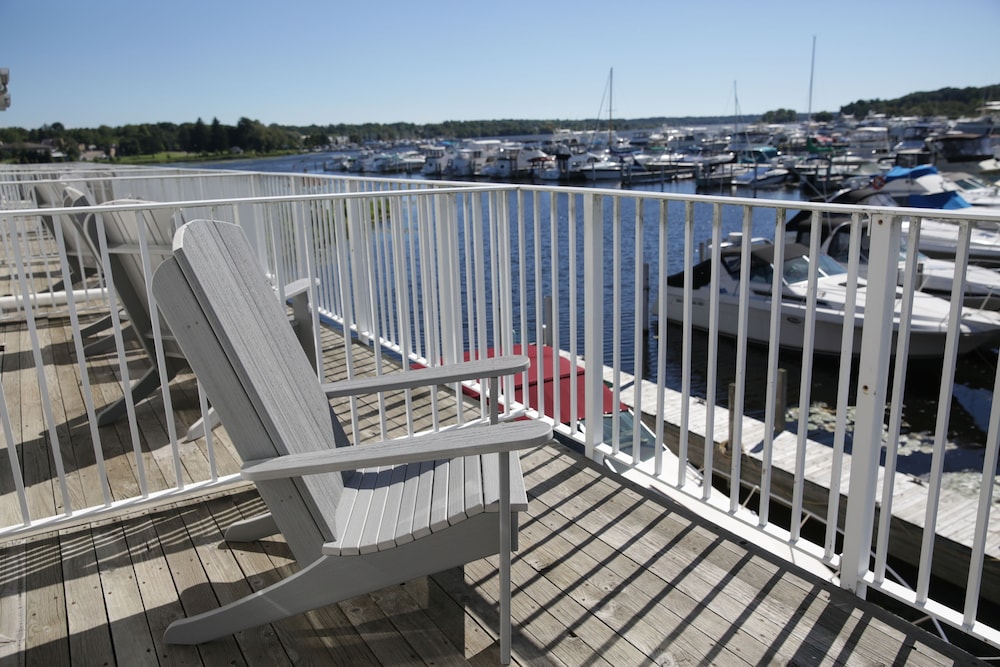 The Weathervane Inn - photo 49