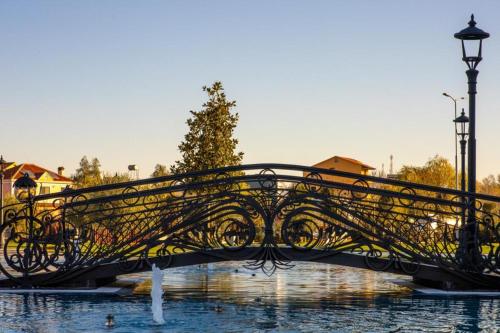 Ajman Park Resorts — Shijak