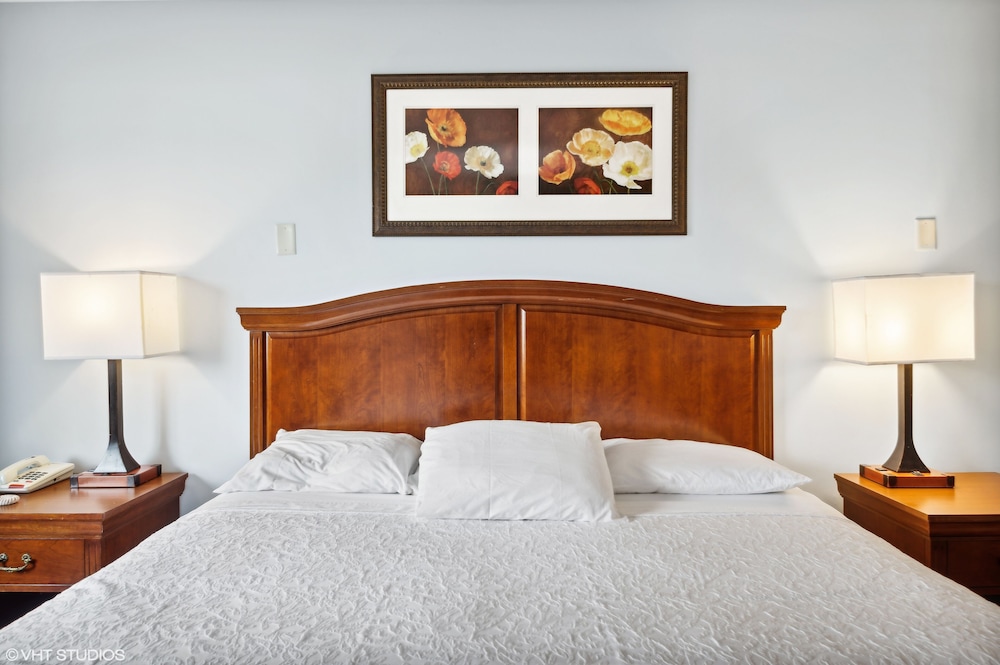 My Hometown Inn - photo 20