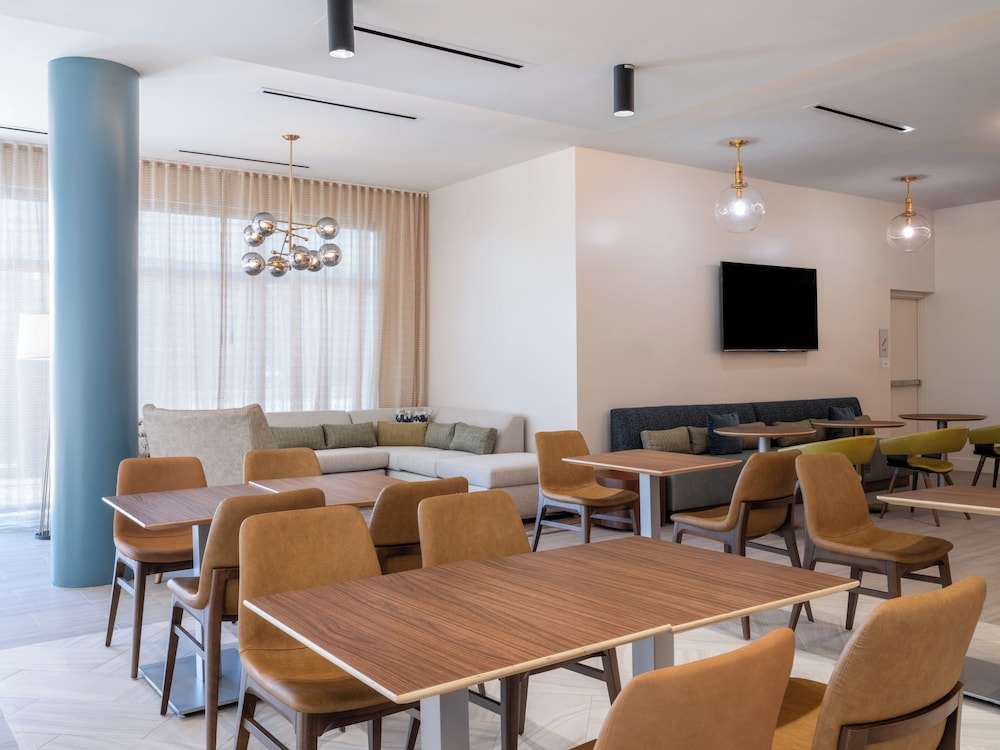 Even Hotel Miami Doral Area By Ihg - photo 67