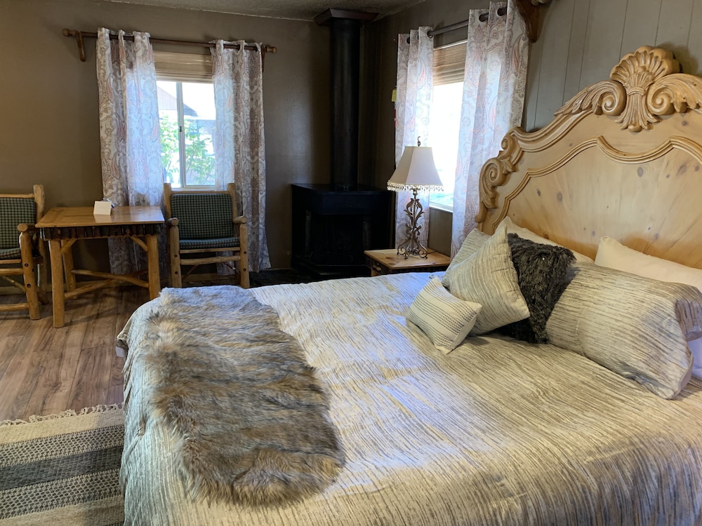 Grey Squirrel Resort - photo 11