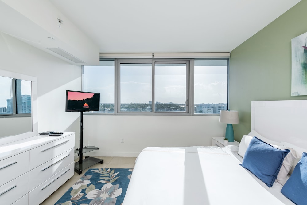Global Luxury Suites at Monte Carlo - photo 18