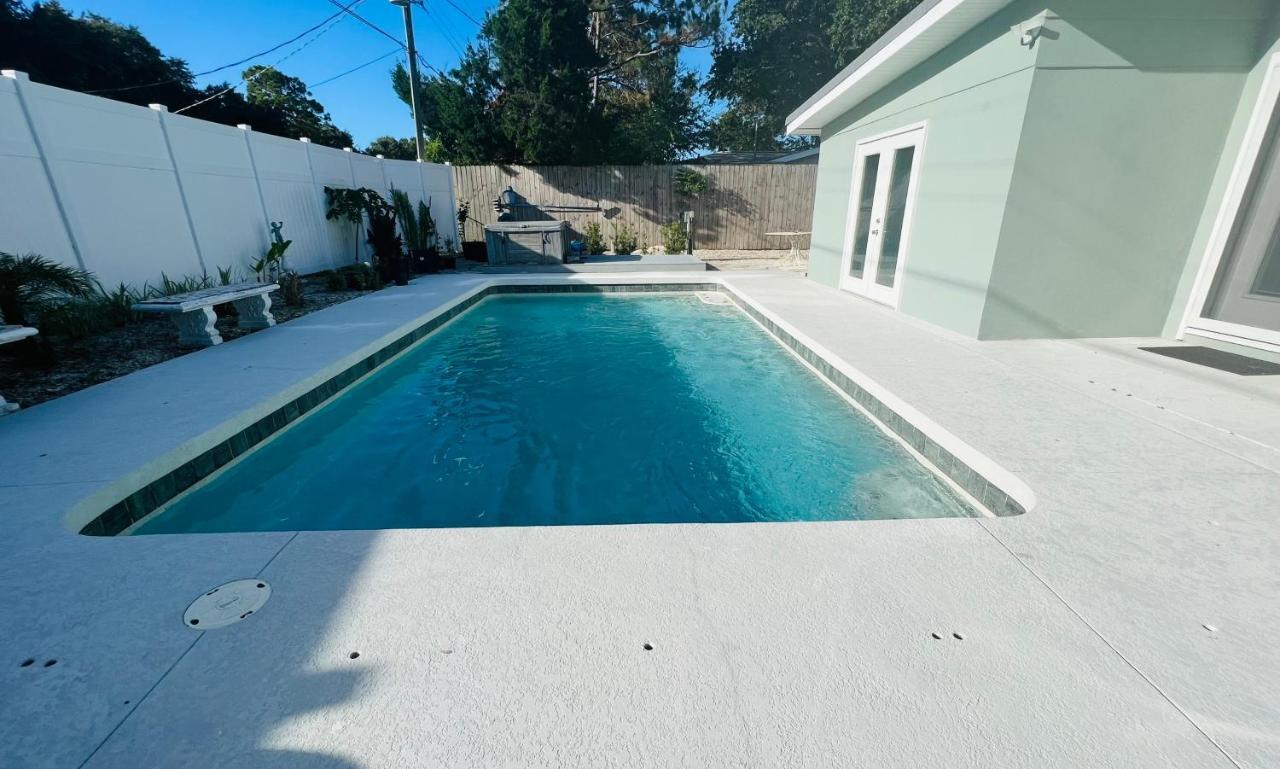 Pool Hot Tub Close To Beaches Shopping More - photo 4