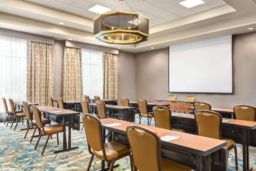 Hilton Garden Inn Houston Energy Corridor - photo 39