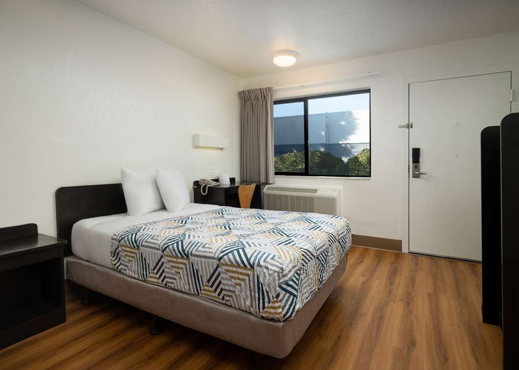 Motel 6 Goleta CA Santa Barbara - photo 14