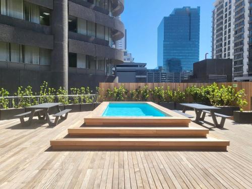 1727 at One Thibault — 4-Star Luxury Hotel in Cape Town, South Africa