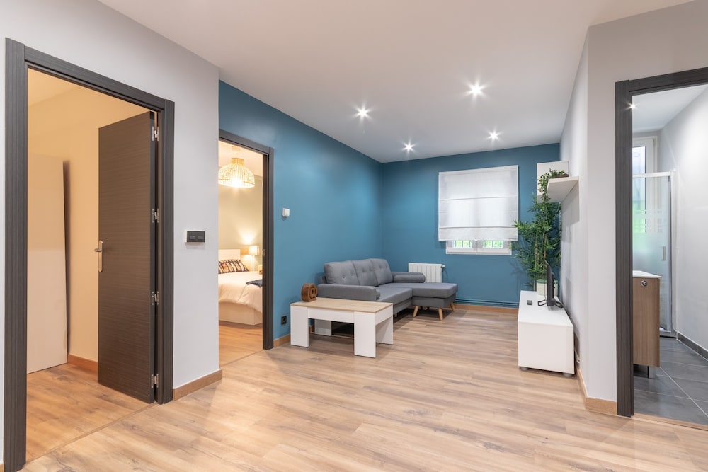Gran Bilbao Vii Apartment By Aston Rentals — 4-Star Luxury Hotel in Bilbao, Spain