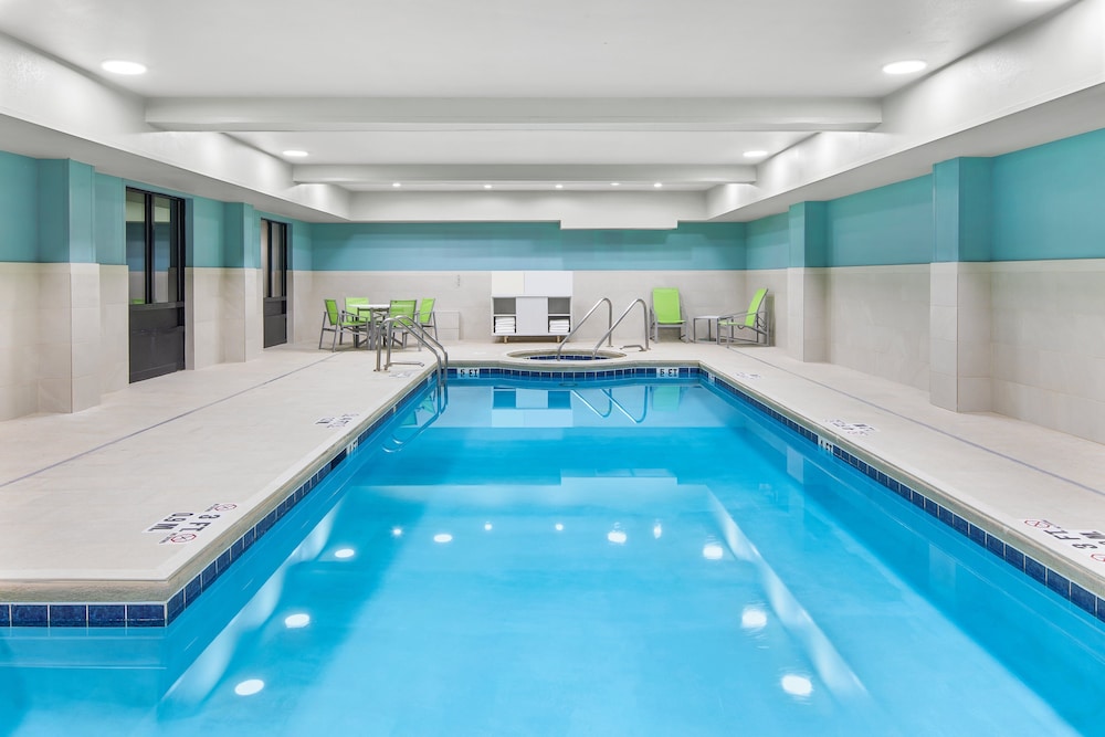 Holiday Inn Express & Suites Hardeeville Hilton Head by IHG - photo 27