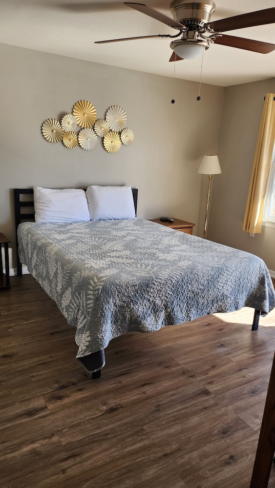 Golden Arrow Motel - photo 18