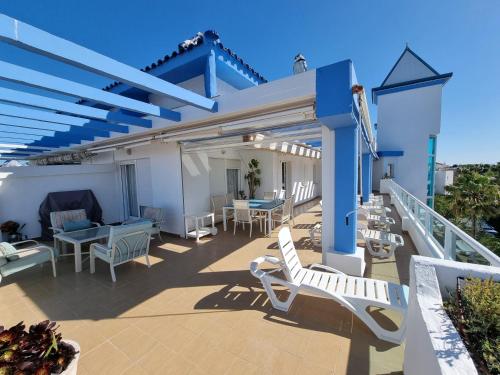 Atico En Costa Ballena in Rota, Spain