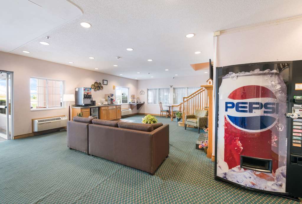 Rodeway Inn Urbana Champaign University Area - photo 30