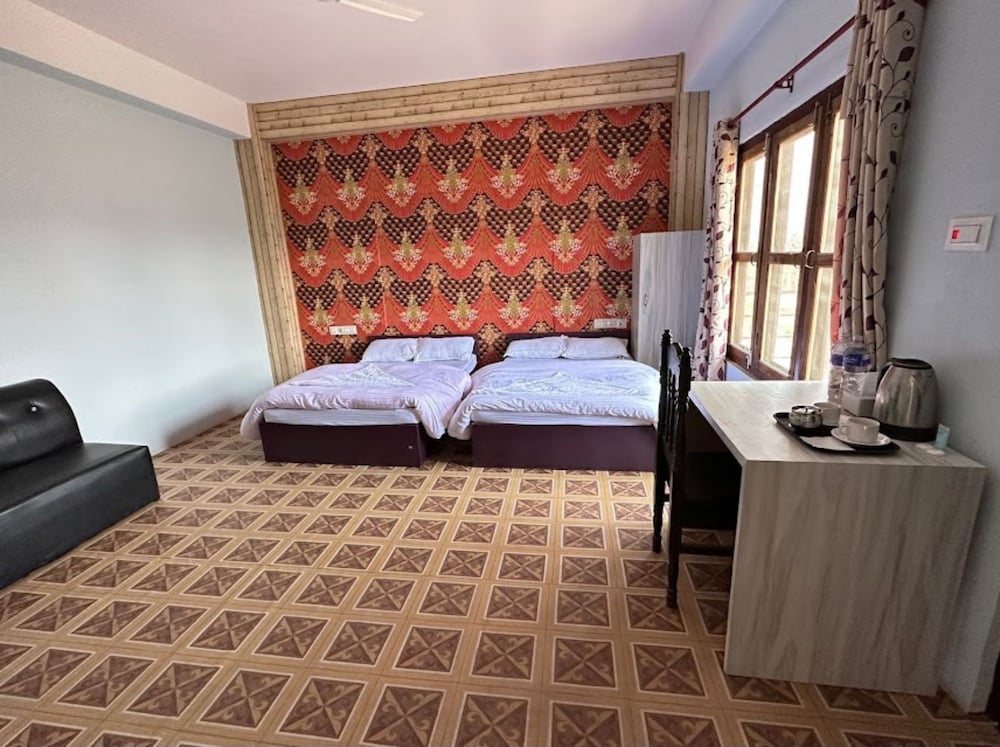 Rising Hotel in Bharatpur, Nepal