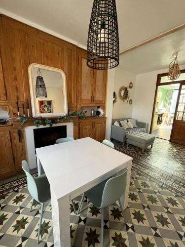 Charmante Amienoise Proche Gare in Amiens, France