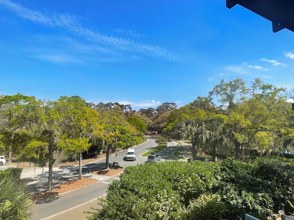 884 Ketch Court at The Sea Pines Resort - photo 12