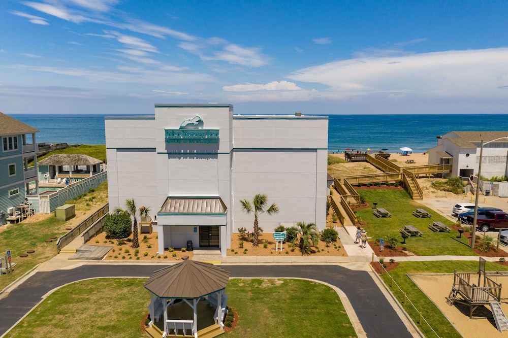John Yancey Oceanfront Inn - photo 97