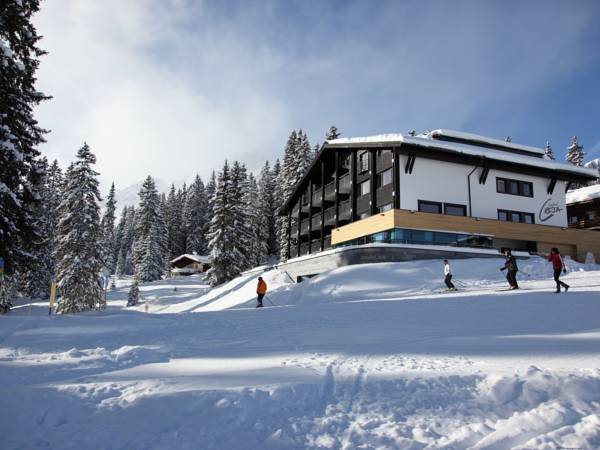Cresta.Alpin.Sport.Hotel — 4-Star Luxury Hotel in Lech, Austria