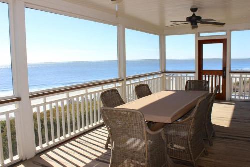 3752 Seabrook Island Road in Seabrook Island, United States