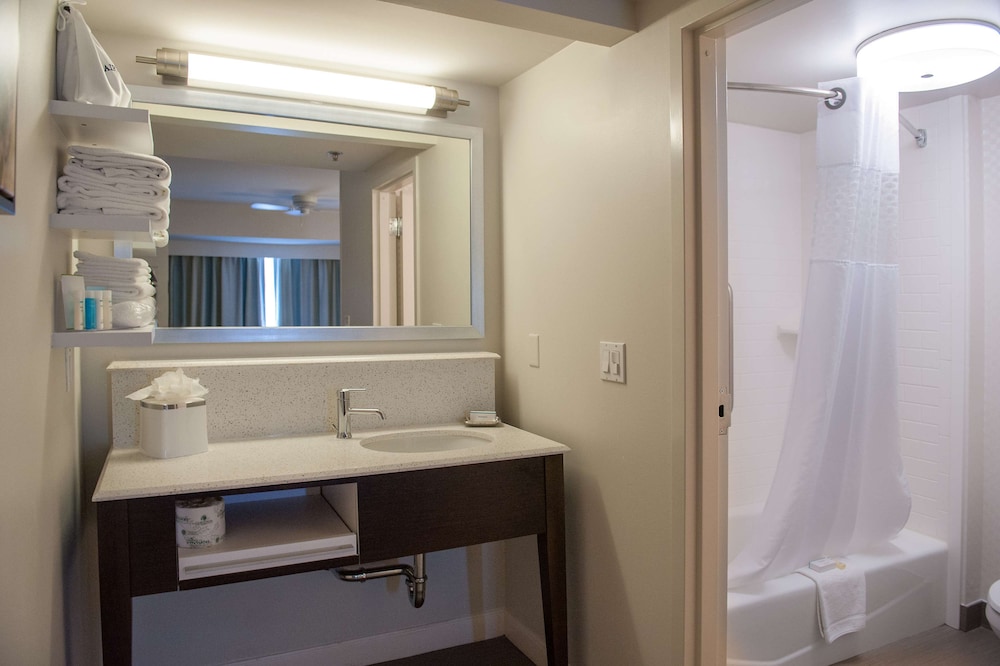 Hampton Inn & Suites New Orleans Elmwood Clearview Pkway LA - photo 37