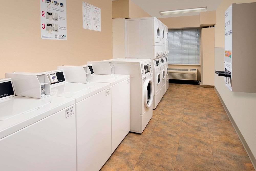 WoodSpring Suites Waco near University - photo 20