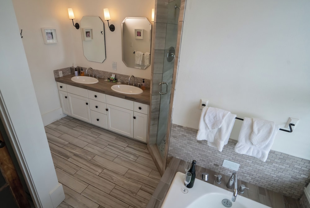 Sage Hill Inn & Spa - photo 201